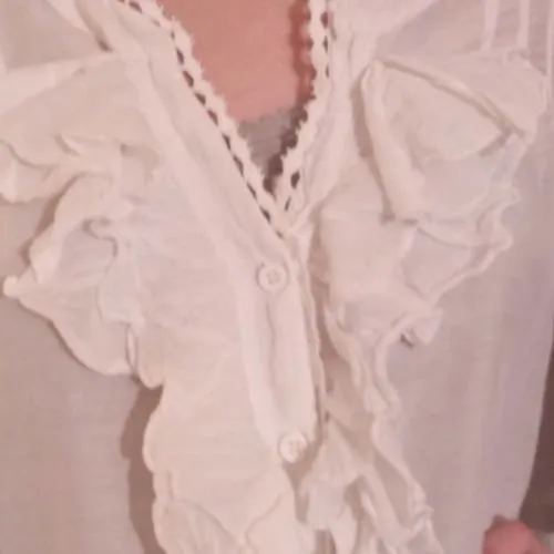 Blouse en coton et dentelle couleur blanche