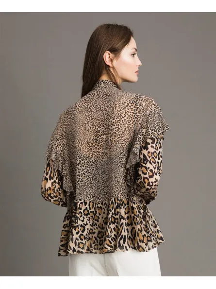 Blouse en georgette à imprimé animalier