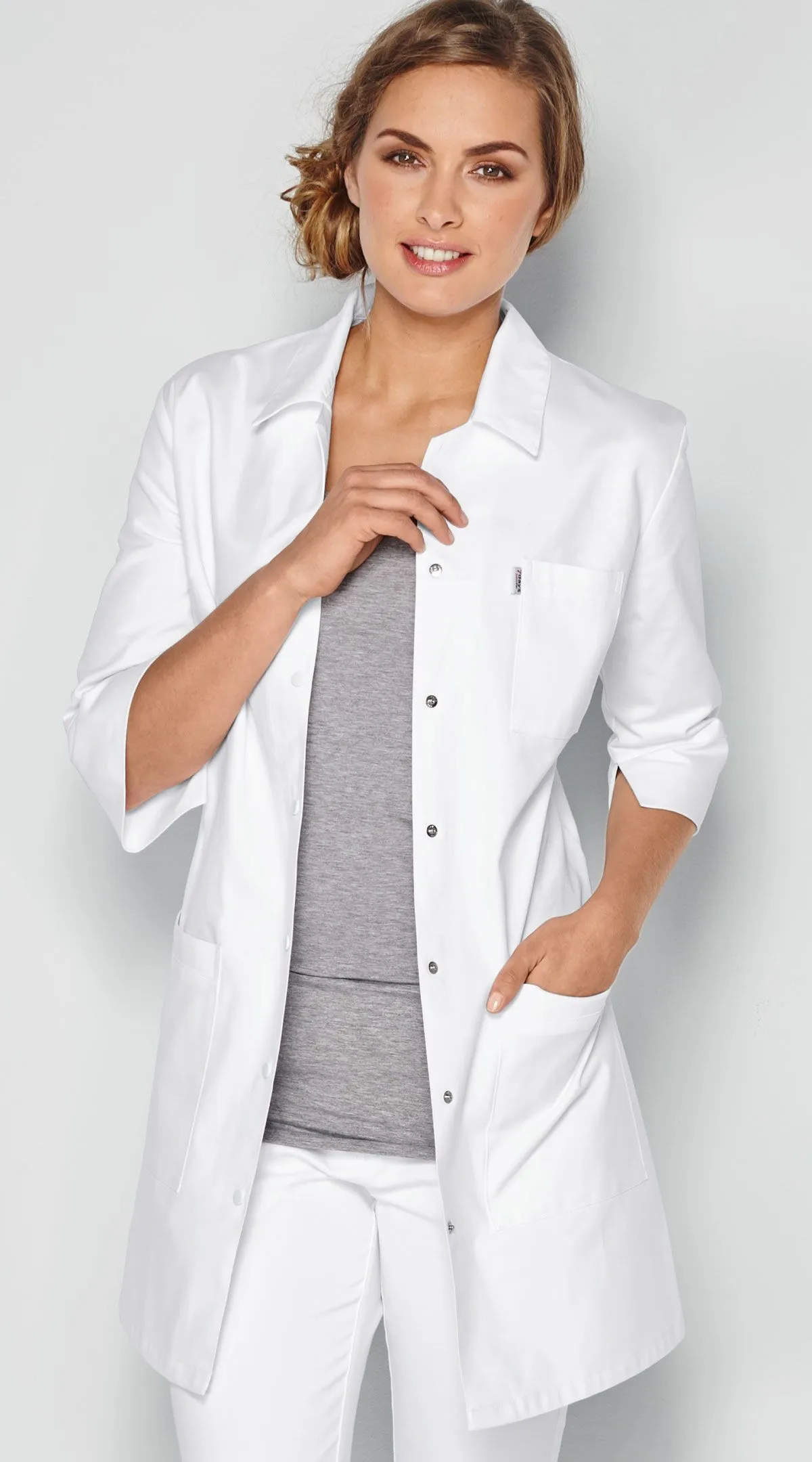 Blouse médicale disponible en 2 qualités