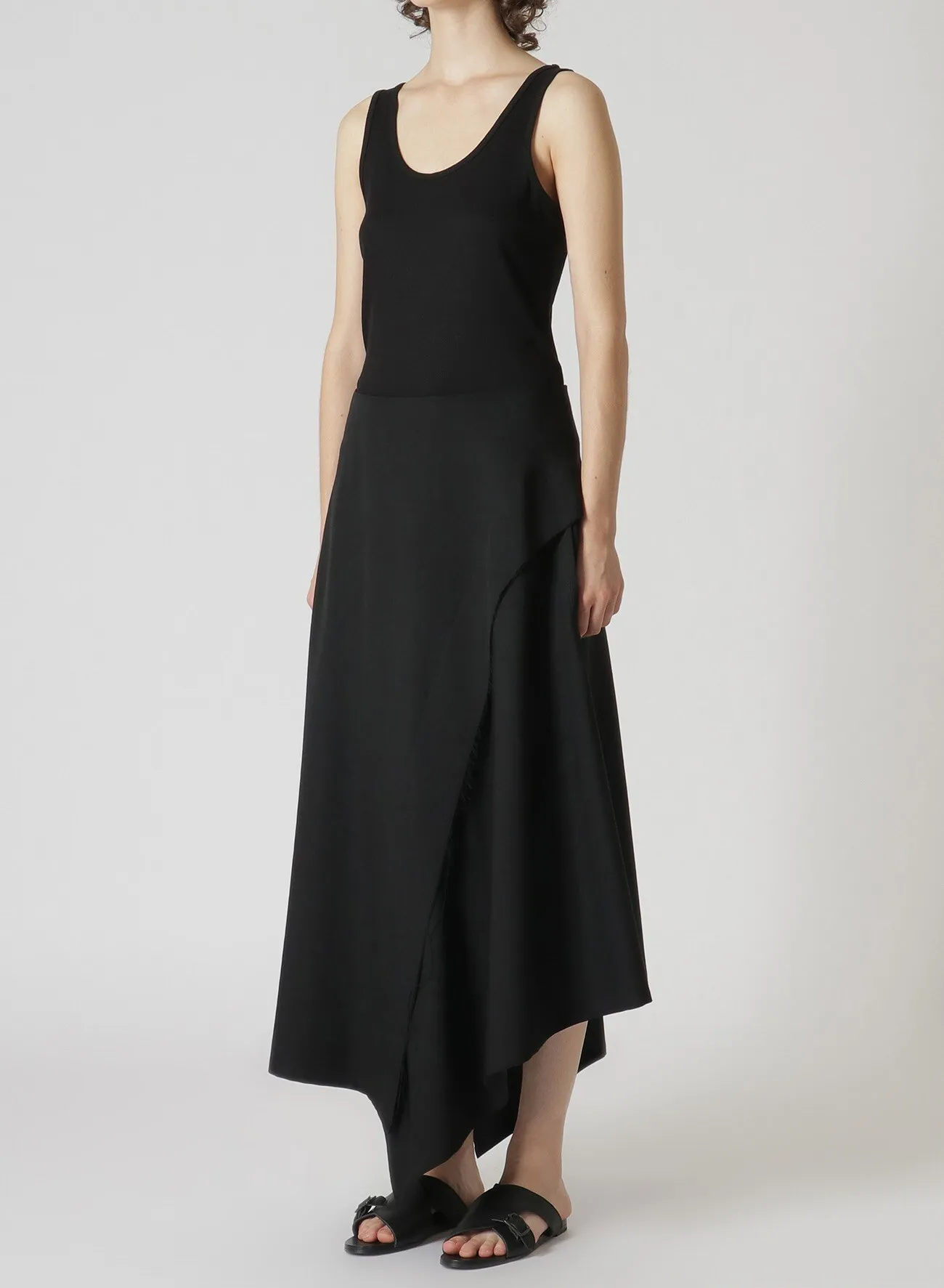 GABARDINE LEFT FLARE SKIRT