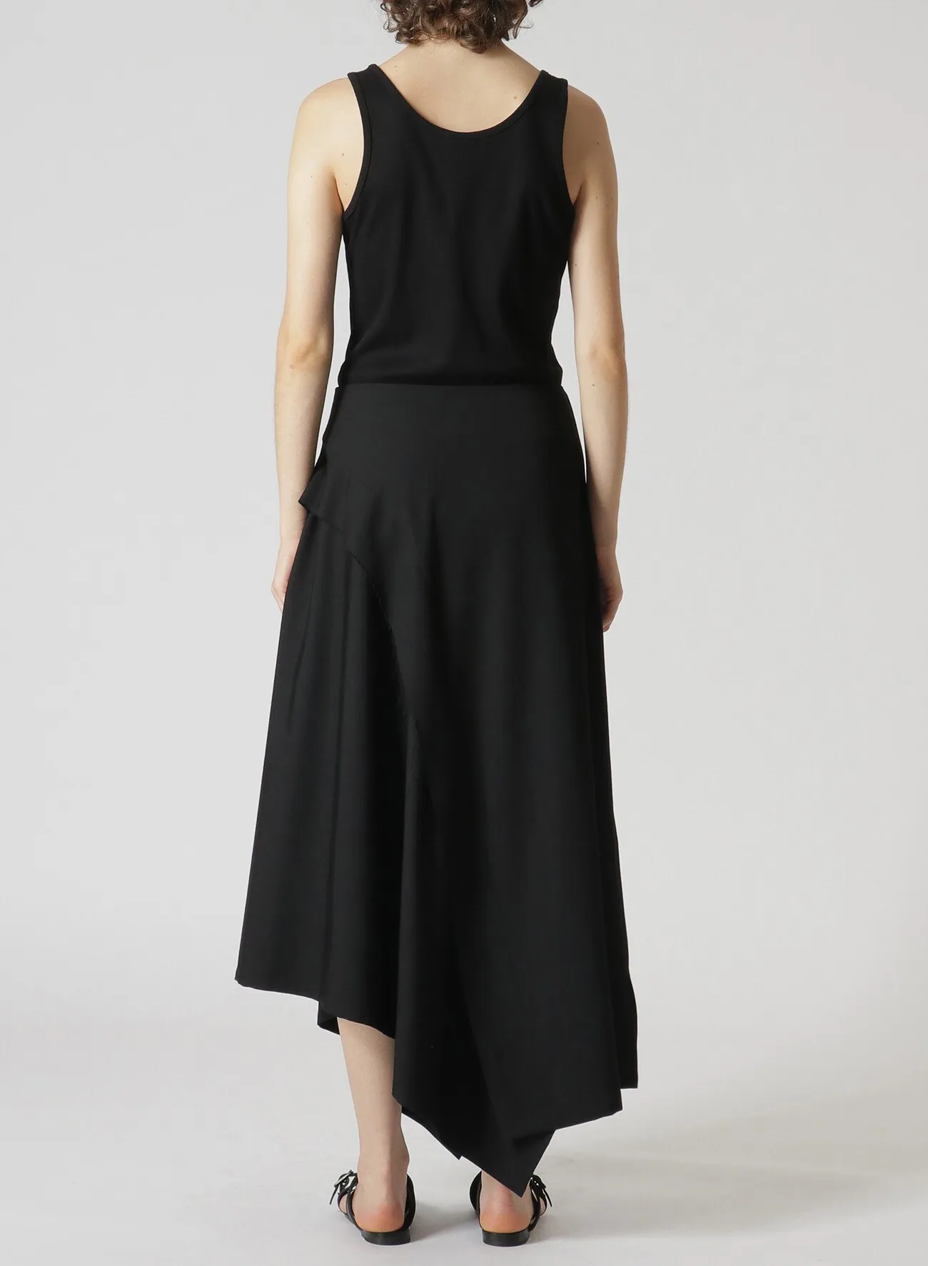 GABARDINE LEFT FLARE SKIRT