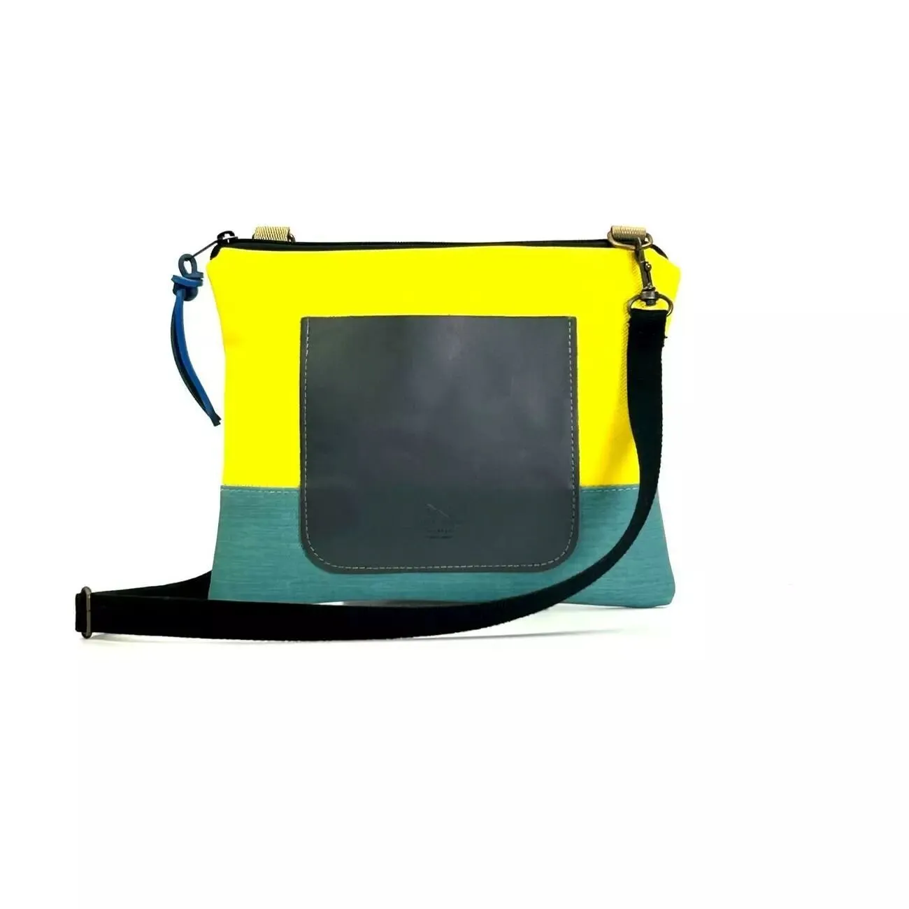 Pochette ou petit sac intense jaune et vert d'eau upcyclé