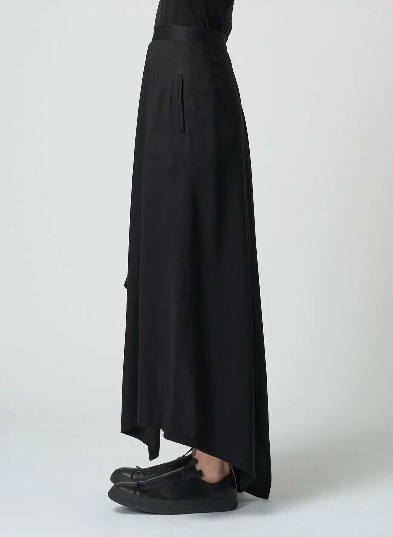 RAYON SATIN PLEATED ASYMMETRIC SKIRT