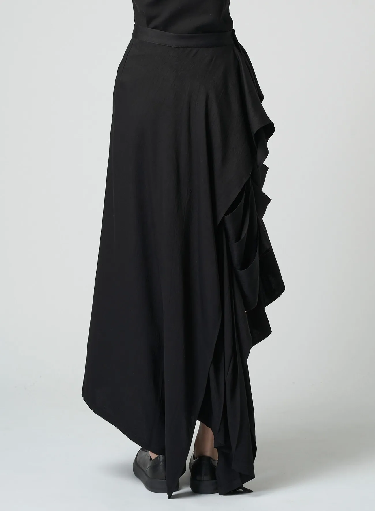 RAYON SATIN PLEATED ASYMMETRIC SKIRT