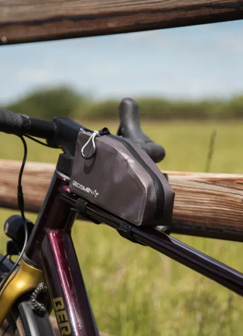 Sacoche cockpit Bikepacking - Geosmina | JE SUIS À VÉLO