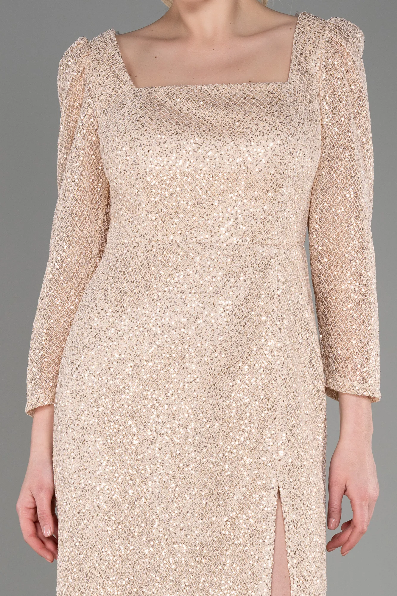 Tenue de Soirée Midi Squameuse Beige ABK1936